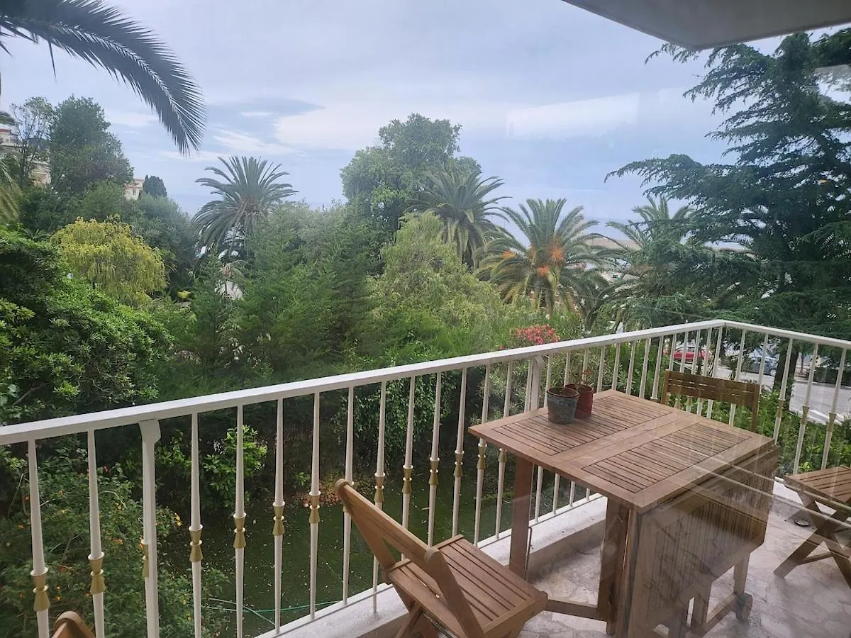 Free Parking! Great Central Apartment With Sea View Nice 0*,  França